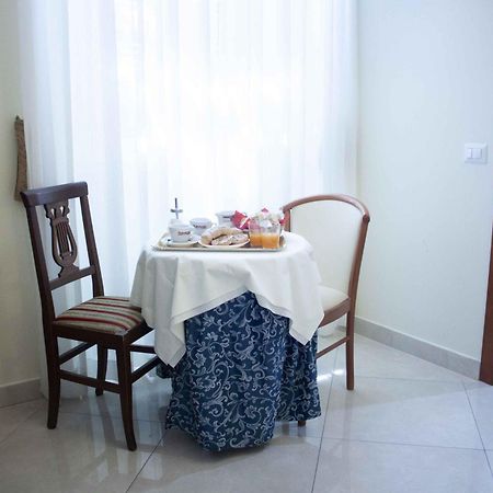 Suite Dal Conte Rome Buitenkant foto